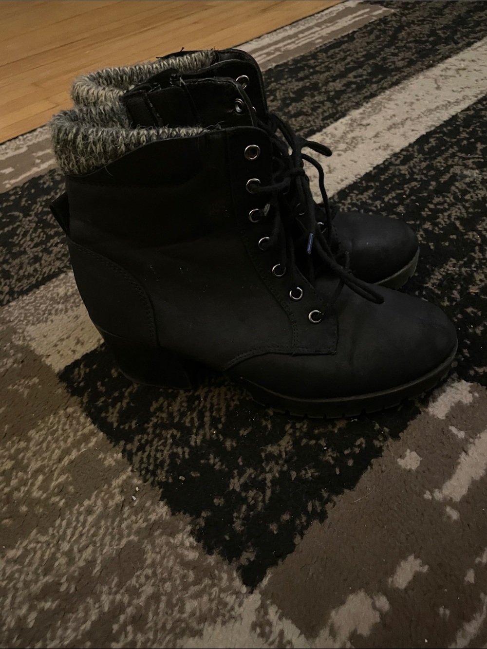 Women’s Black Lace-Up Heeled Ankle Boots with Knit Collar